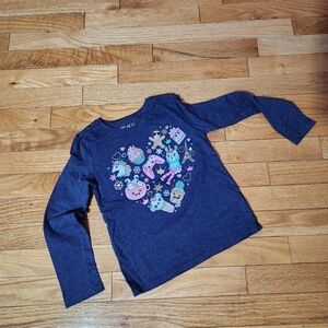 Girl's winter themed shirt